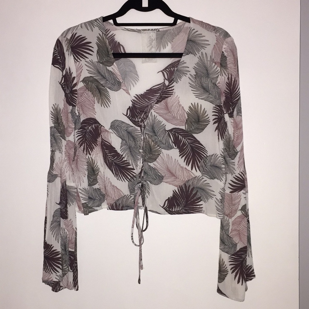 Sadie & Sage Cropped Long Sleeve Lace-Up Top